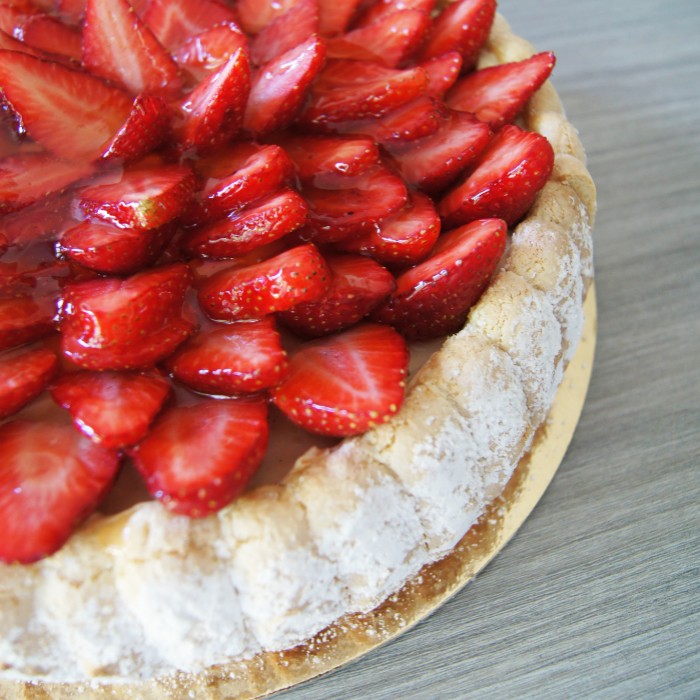 dpat_charlotte-a-la-fraise